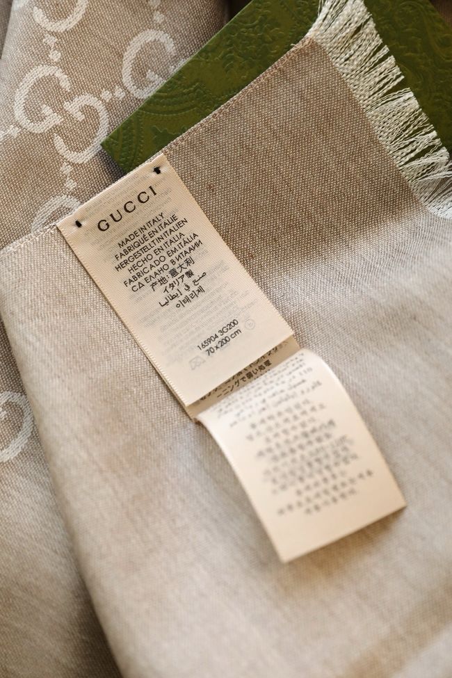 Gucci cashmere scarf 06393-2 Gucci cashmere scarf 06393-2