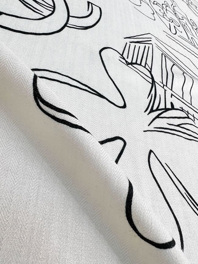 Chanel cashmere scarf B25983-2 Chanel cashmere scarf B25983-2