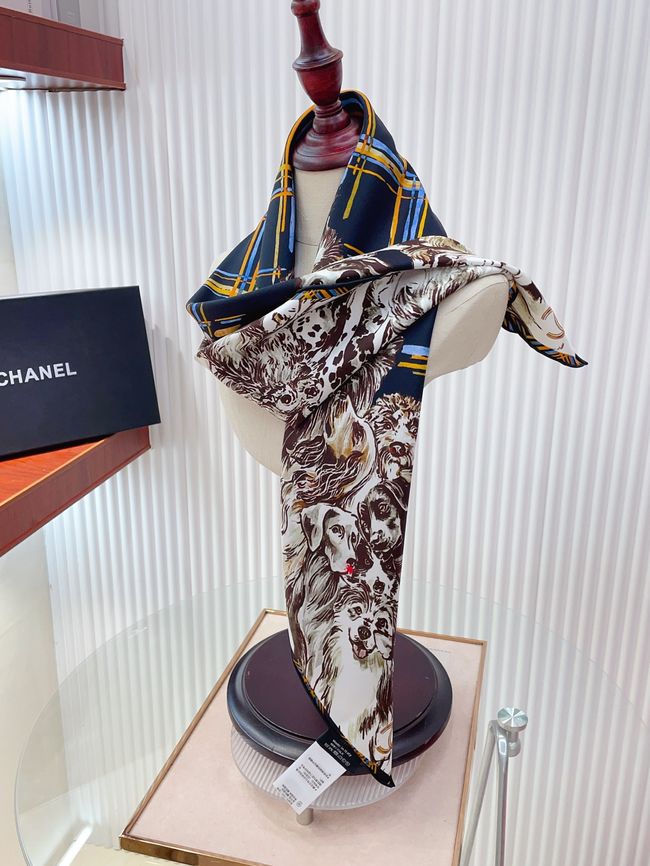 Chanel silk scarf B25981-1 Chanel silk scarf B25981-1