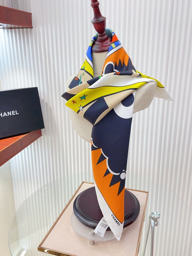 Chanel silk scarf B25982-3 Chanel silk scarf B25982-3