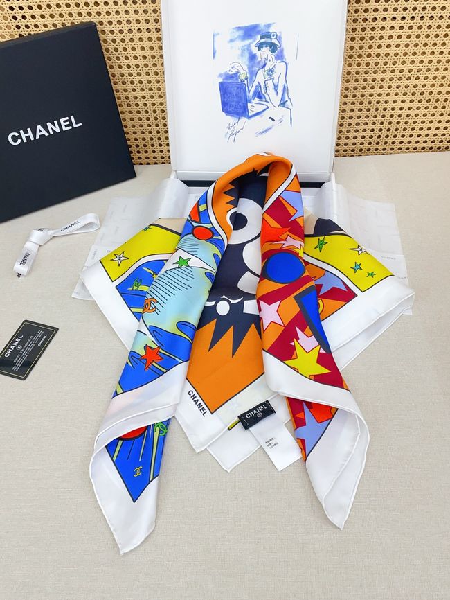 Chanel silk scarf B25982-3 Chanel silk scarf B25982-3