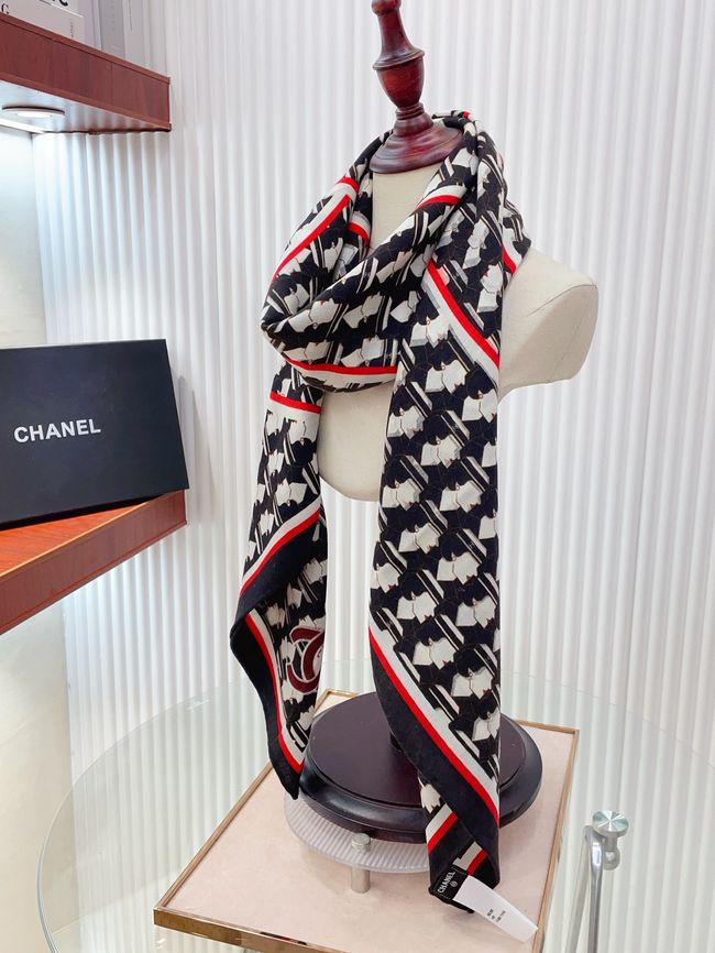 Chanel cashmere scarf B25985-1 Chanel cashmere scarf B25985-1