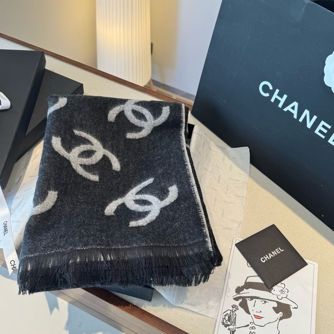Chanel cashmere scarf B25986-2 Chanel cashmere scarf B25986-2