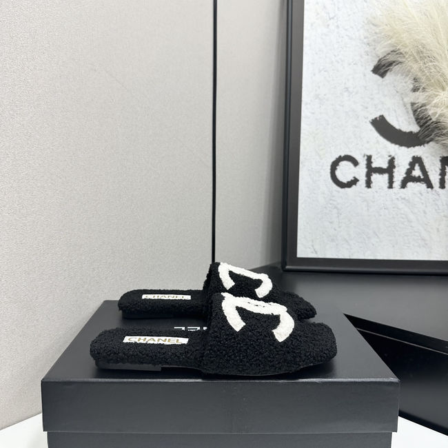 Chanel Mules 65292-11