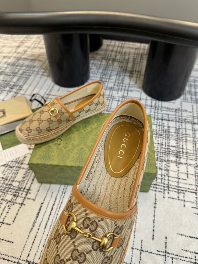 Gucci Womens loafer 65279-1