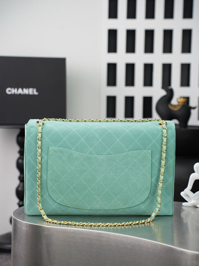 CHANEL Maxi Flapbag Suede Calfskin AS6233 Lake green CHANEL Maxi Flapbag Suede Calfskin AS6233 Lake green