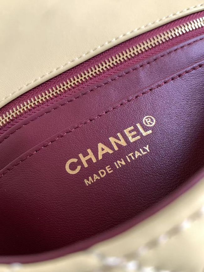 Chanel Flap Bag Lambskin AS6568 yellow Chanel Flap Bag Lambskin AS6568 yellow