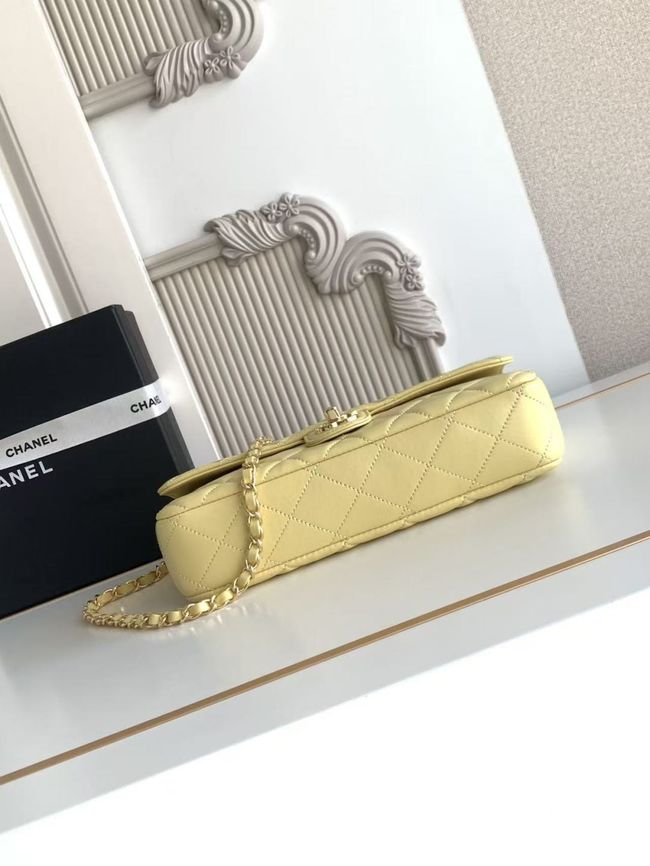 Chanel Flap Bag Lambskin AS6568 yellow Chanel Flap Bag Lambskin AS6568 yellow