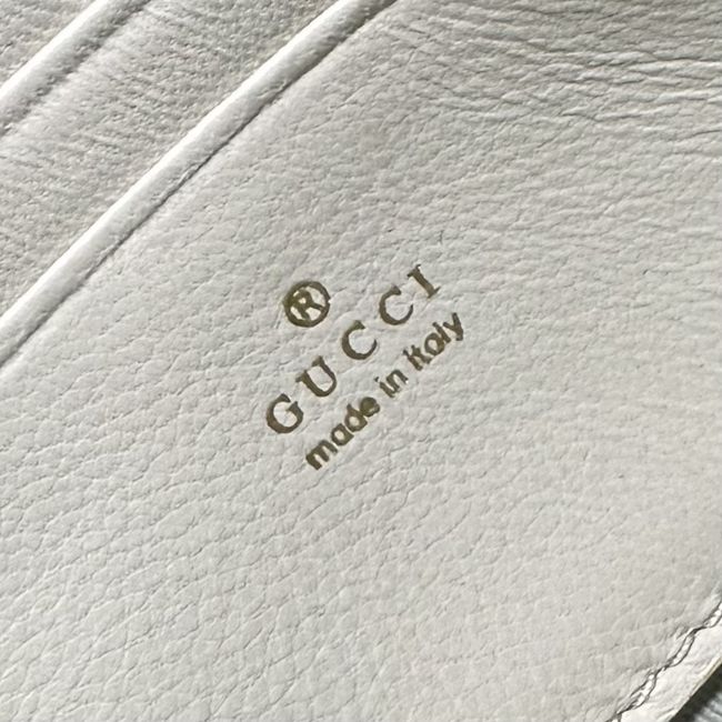Gucci GG Marmont pouch with strap B006X2 white Gucci GG Marmont pouch with strap B006X2 white