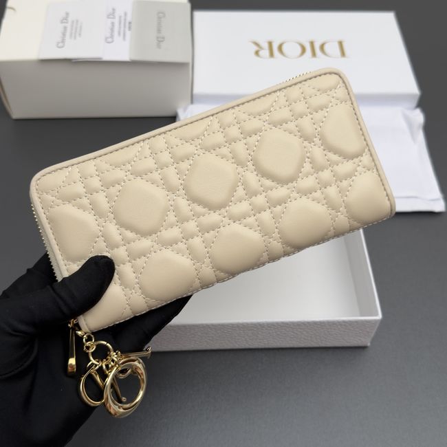 LADY DIOR LOTUS WALLET CANNAGE LAMBSKIN S0007 apricot LADY DIOR LOTUS WALLET CANNAGE LAMBSKIN S0007 apricot