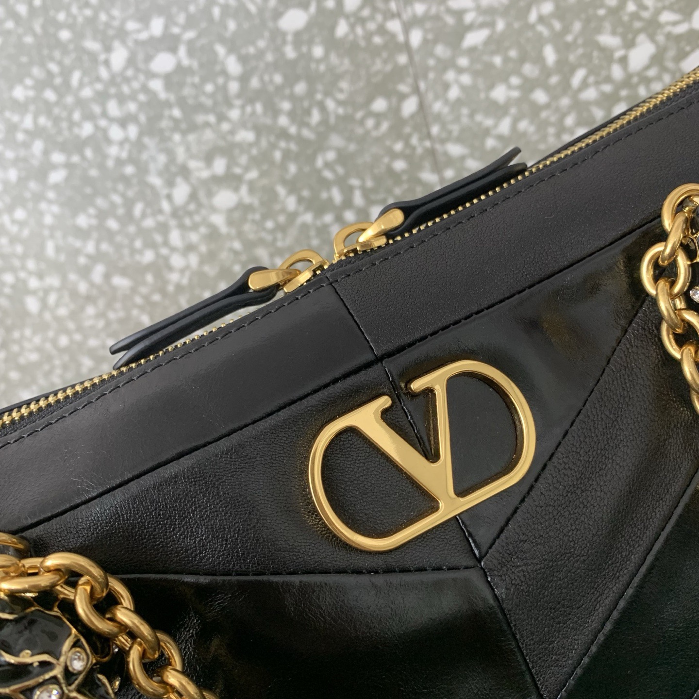 VALENTINO PANTHEA lambskin bag WB0S70 black VALENTINO PANTHEA lambskin bag WB0S70 black