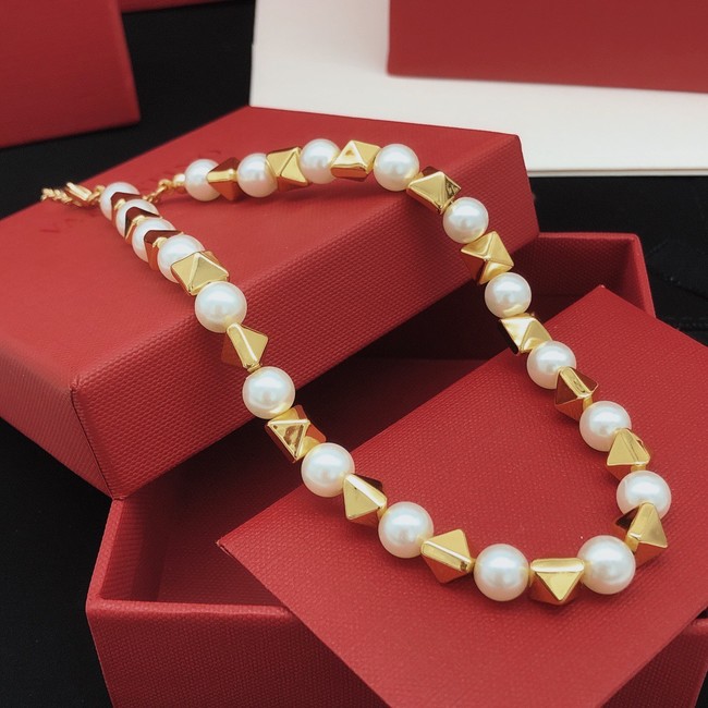 Valentino Necklace CE89999