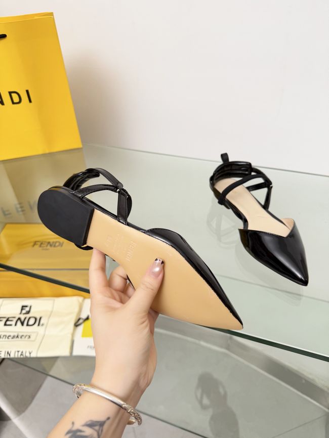 Fendi WOMENS SANDAL slingback Colibri Lite 8J8559-4