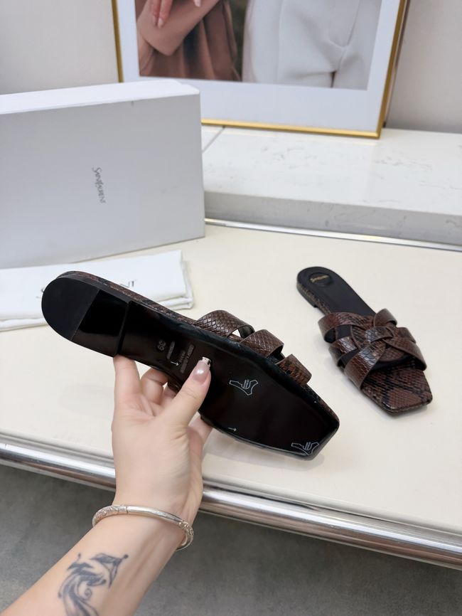 Saint Laurent tribute SANDALS in smooth leather 875936-10 Saint Laurent tribute SANDALS in smooth leather 875936-10