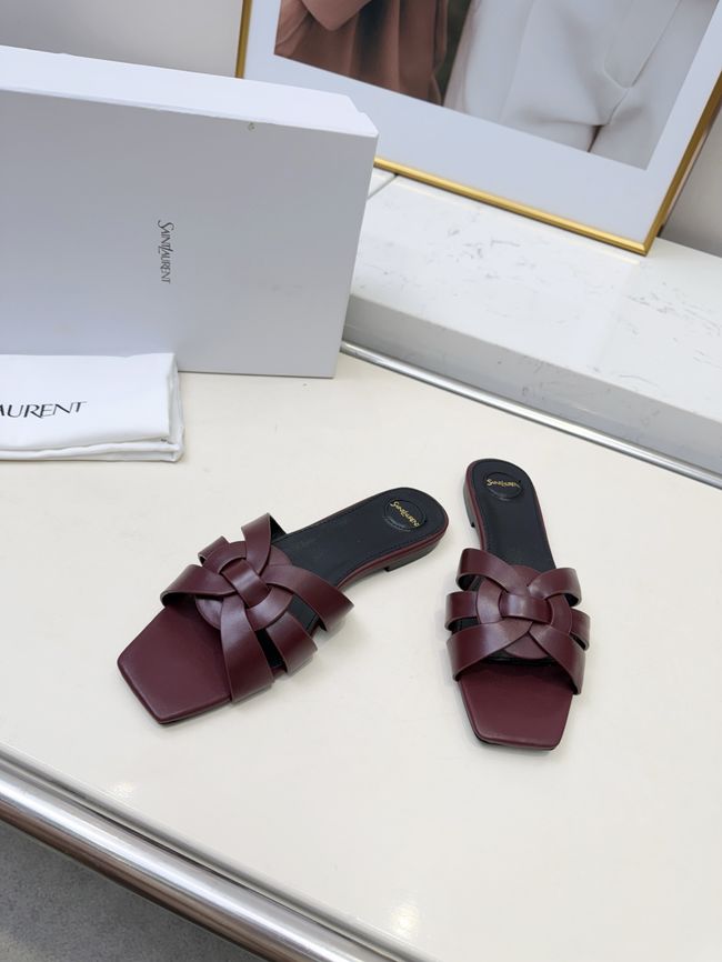 Saint Laurent tribute SANDALS in smooth leather 875936-2 Saint Laurent tribute SANDALS in smooth leather 875936-2