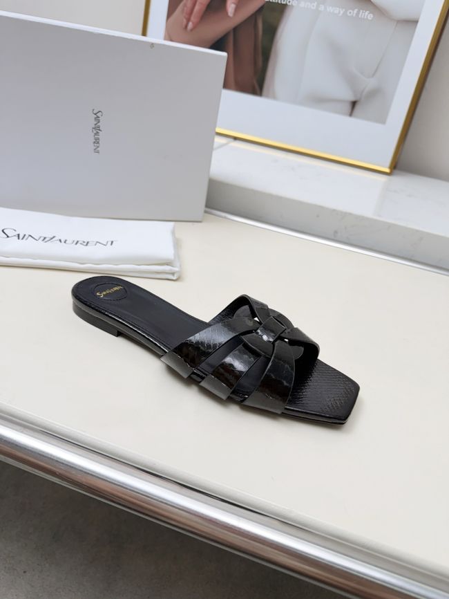 Saint Laurent tribute SANDALS in smooth leather 875936-5 Saint Laurent tribute SANDALS in smooth leather 875936-5
