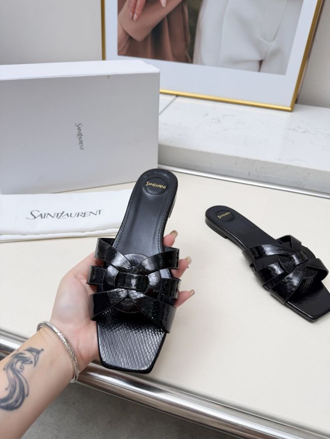 Saint Laurent tribute SANDALS in smooth leather 875936-5 Saint Laurent tribute SANDALS in smooth leather 875936-5