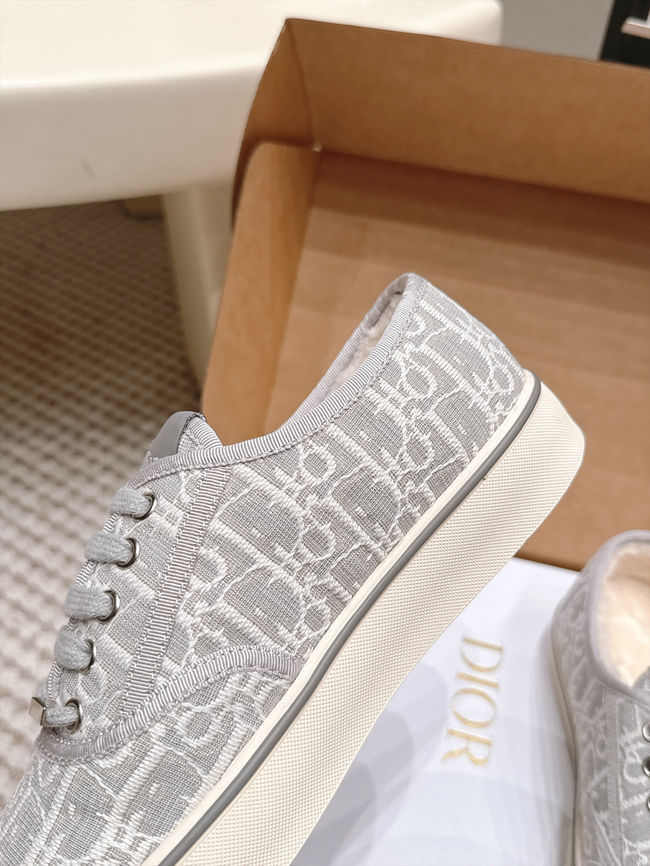 Walk Dior Sneaker Oblique Embroidered Mesh KCK537-1