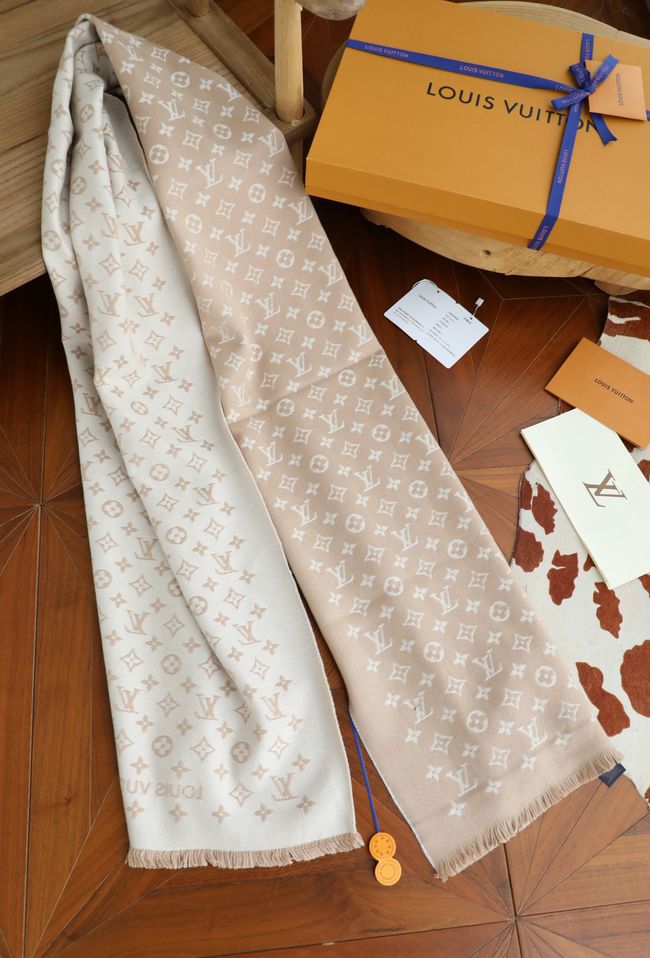 Louis Vuitton New Forevergram Scarf M9A253-3 Louis Vuitton New Forevergram Scarf M9A253-3