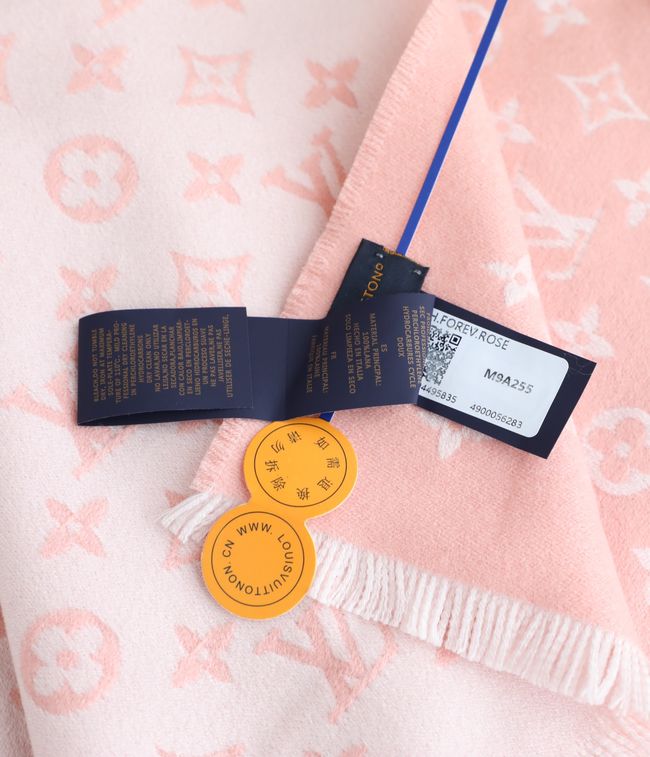 Louis Vuitton New Forevergram Scarf M9A253-4 Louis Vuitton New Forevergram Scarf M9A253-4