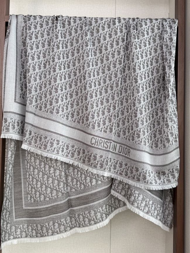 Dior Oblique Shawl Wool and Silk Jacquard I1058-3 Dior Oblique Shawl Wool and Silk Jacquard I1058-3