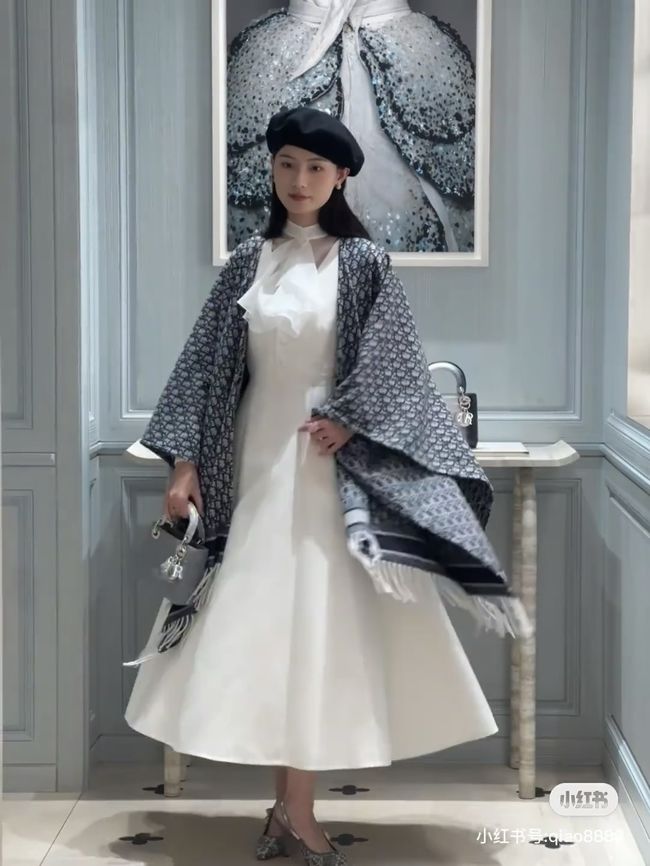 Dior Oblique Shawl Wool and Silk Jacquard I1059 Dior Oblique Shawl Wool and Silk Jacquard I1059