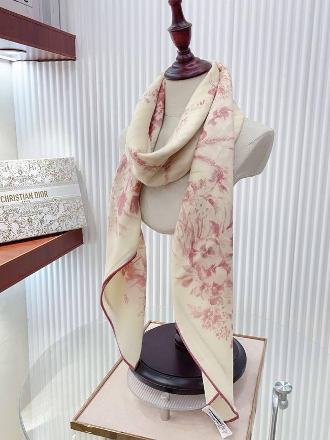 Dior Oblique Shawl Wool and Silk Jacquard I1061-2 Dior Oblique Shawl Wool and Silk Jacquard I1061-2
