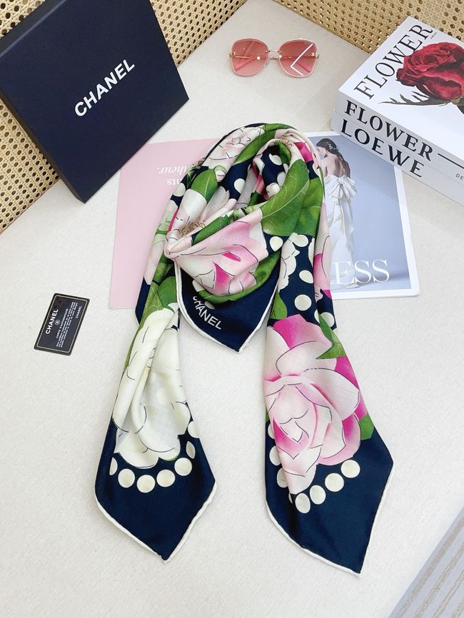 Chanel Wool and Silk Shawl AAC490-1 Chanel Wool and Silk Shawl AAC490-1