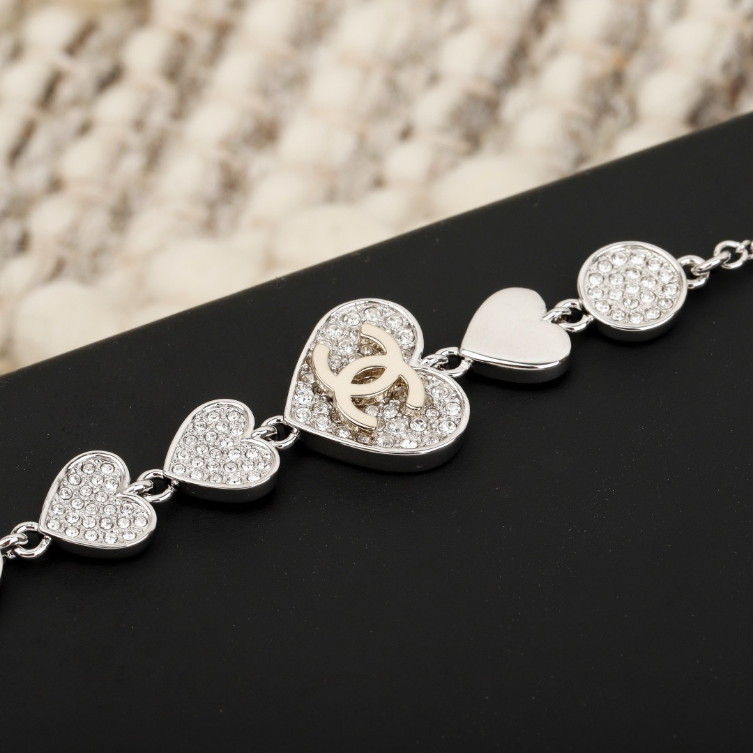 Chanel Necklace EE10019