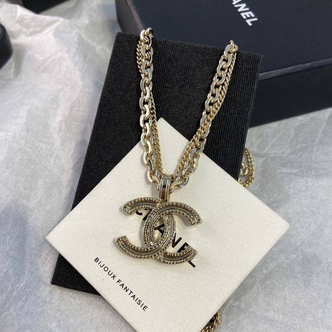 Chanel Necklace EE10021