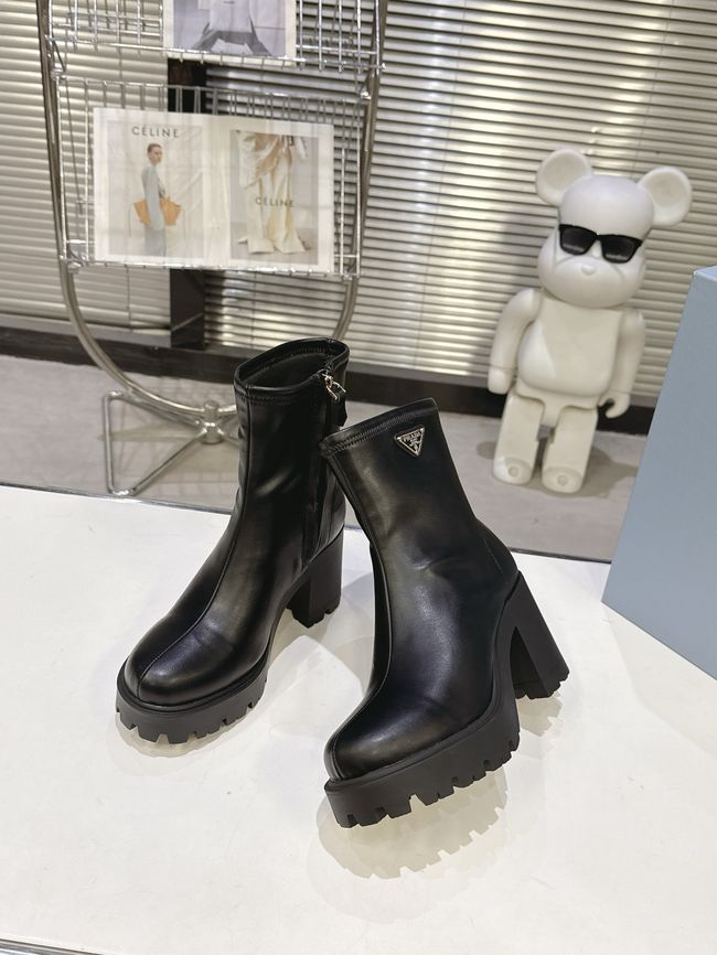 Prada Monolith brushed leather Chelsea boots G085-9