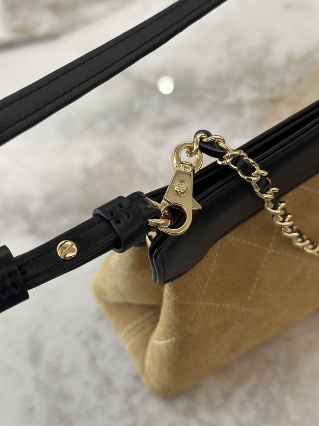 Chanel Clutch with Chain AP5540 tan