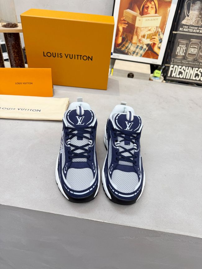 Louis Vuitton Tatic Runner Sneaker 1AKC4L-1