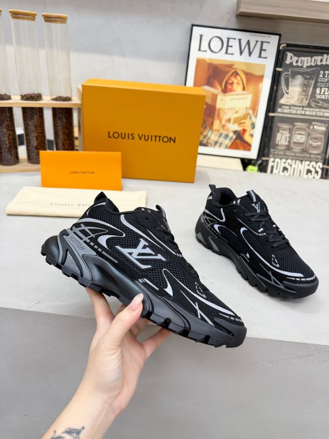 Louis Vuitton Tatic Runner Sneaker 1AKC4L-2
