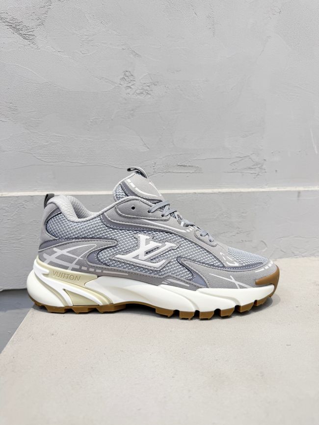 Louis Vuitton Tatic Runner Sneaker 1AKC4L-4