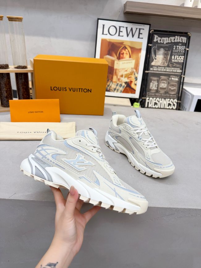 Louis Vuitton Tatic Runner Sneaker 1AKC4L-5