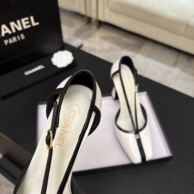 Chanel Mary Janes G47612-1