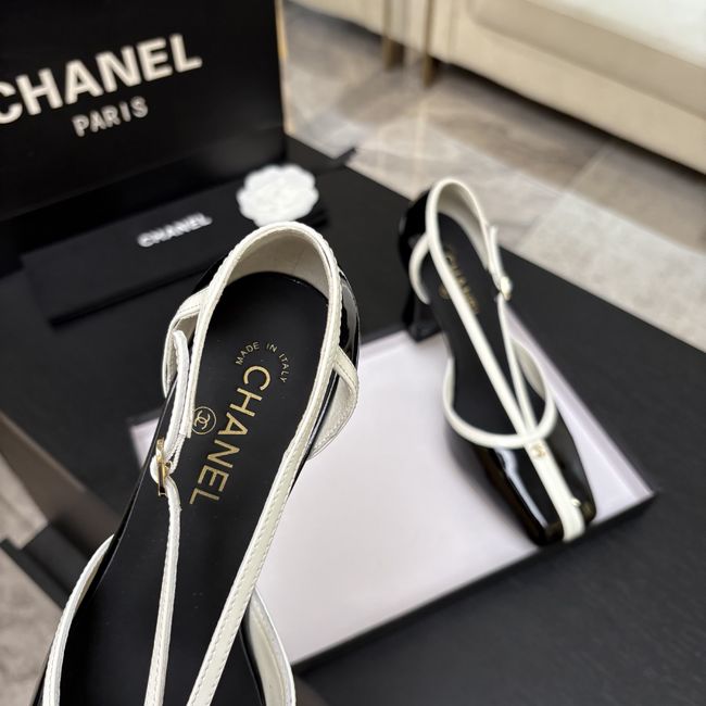 Chanel Mary Janes G47612-4