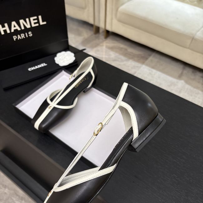 Chanel Mary Janes G47613-4