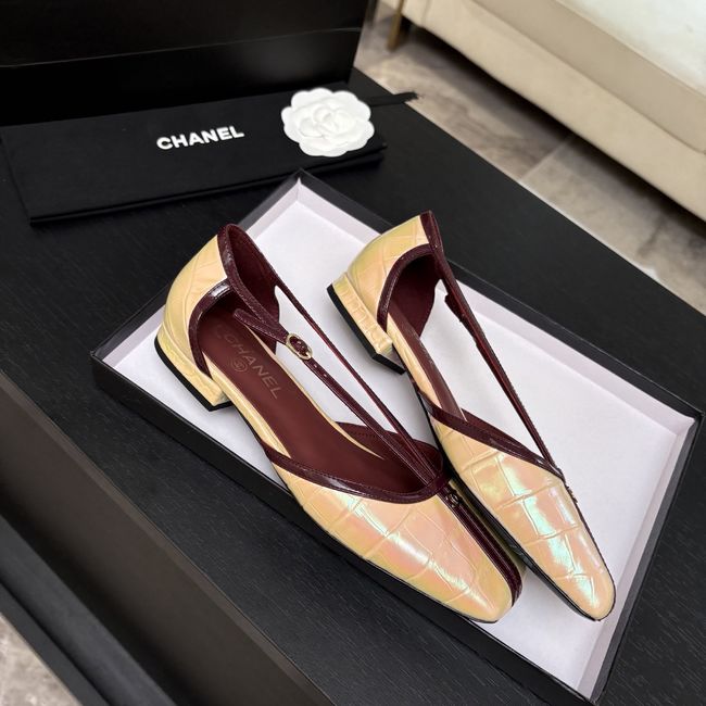 Chanel Mary Janes G47613-12