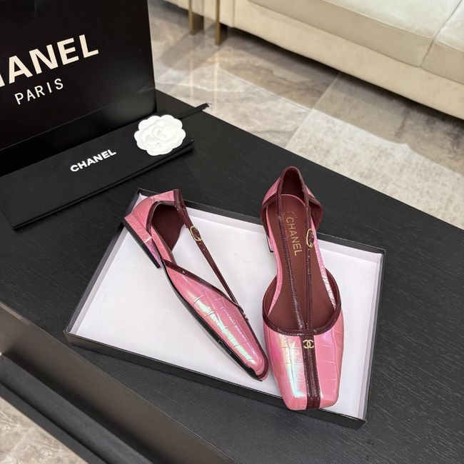 Chanel Mary Janes G47613-13