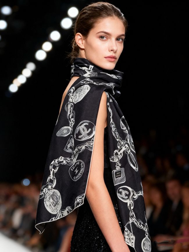 Chanel Wool and Silk Shawl AAC492-3 Chanel Wool and Silk Shawl AAC492-3