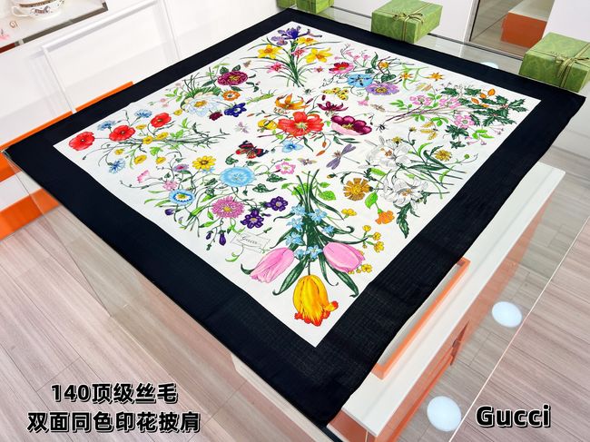 Gucci Wool and Silk Shawl A008HK-2 Gucci Wool and Silk Shawl A008HK-2