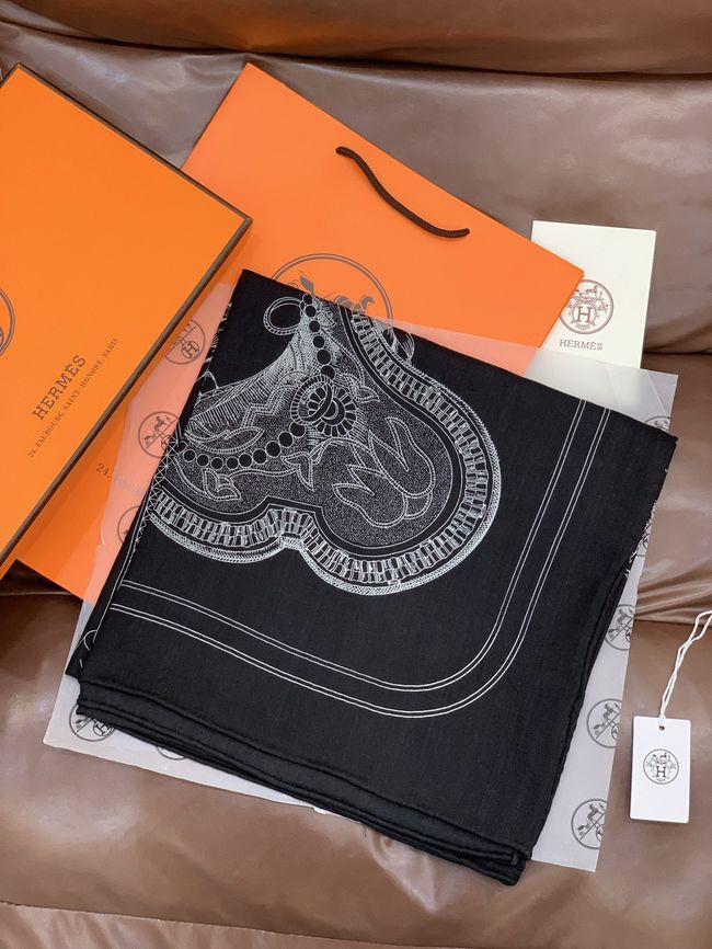 Hermes cashmere Shawl H36121-1 Hermes cashmere Shawl H36121-1
