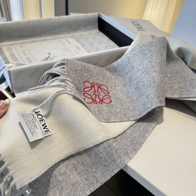 Loewe Cashmere scarf 0020-2 Loewe Cashmere scarf 0020-2