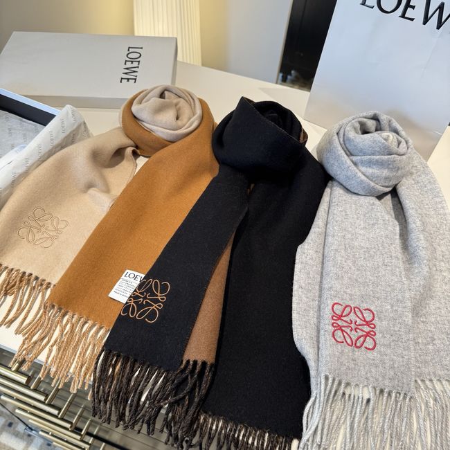 Loewe Cashmere scarf 0020-4 Loewe Cashmere scarf 0020-4