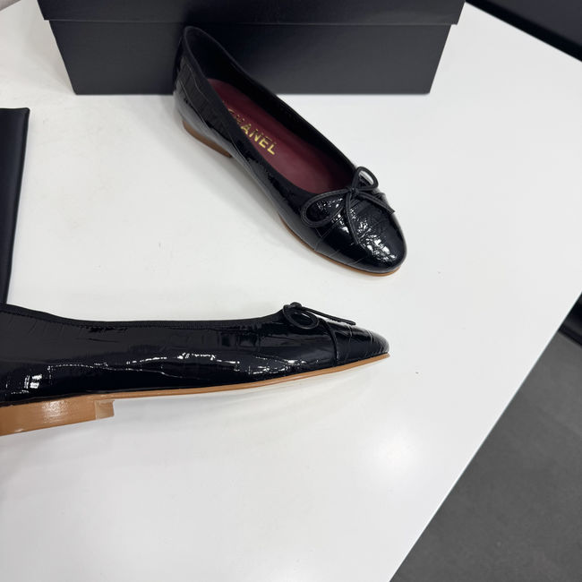 Chanel Ballet flats B26484-5
