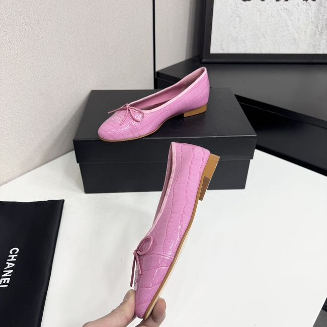 Chanel Ballet flats B26484-8