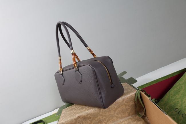 Gucci Large boston bag with bamboo A006OD gray Gucci Large boston bag with bamboo A006OD gray