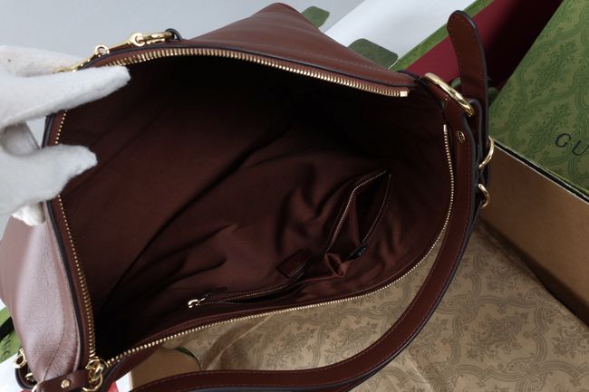 Gucci Starlet large shoulder bag soft leather A00CI2 Dark brown Gucci Starlet large shoulder bag soft leather A00CI2 Dark brown